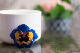 Pansy brooch 