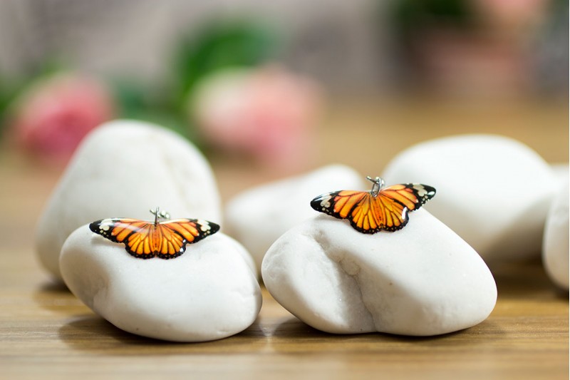 Tiger butterfly small earrings 